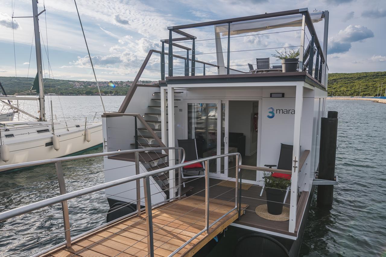 Apartment Floating *