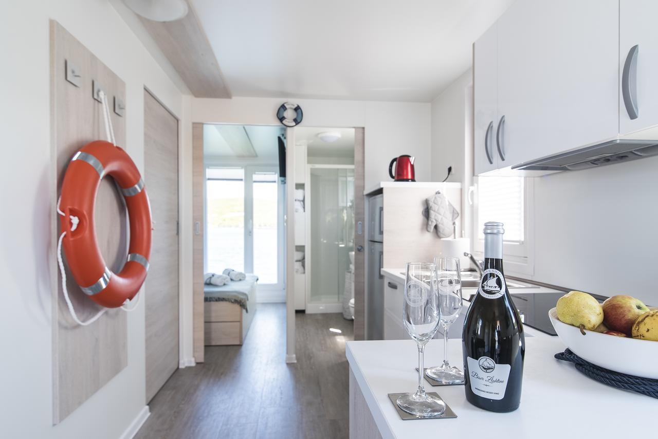 Apartment Floating Punat